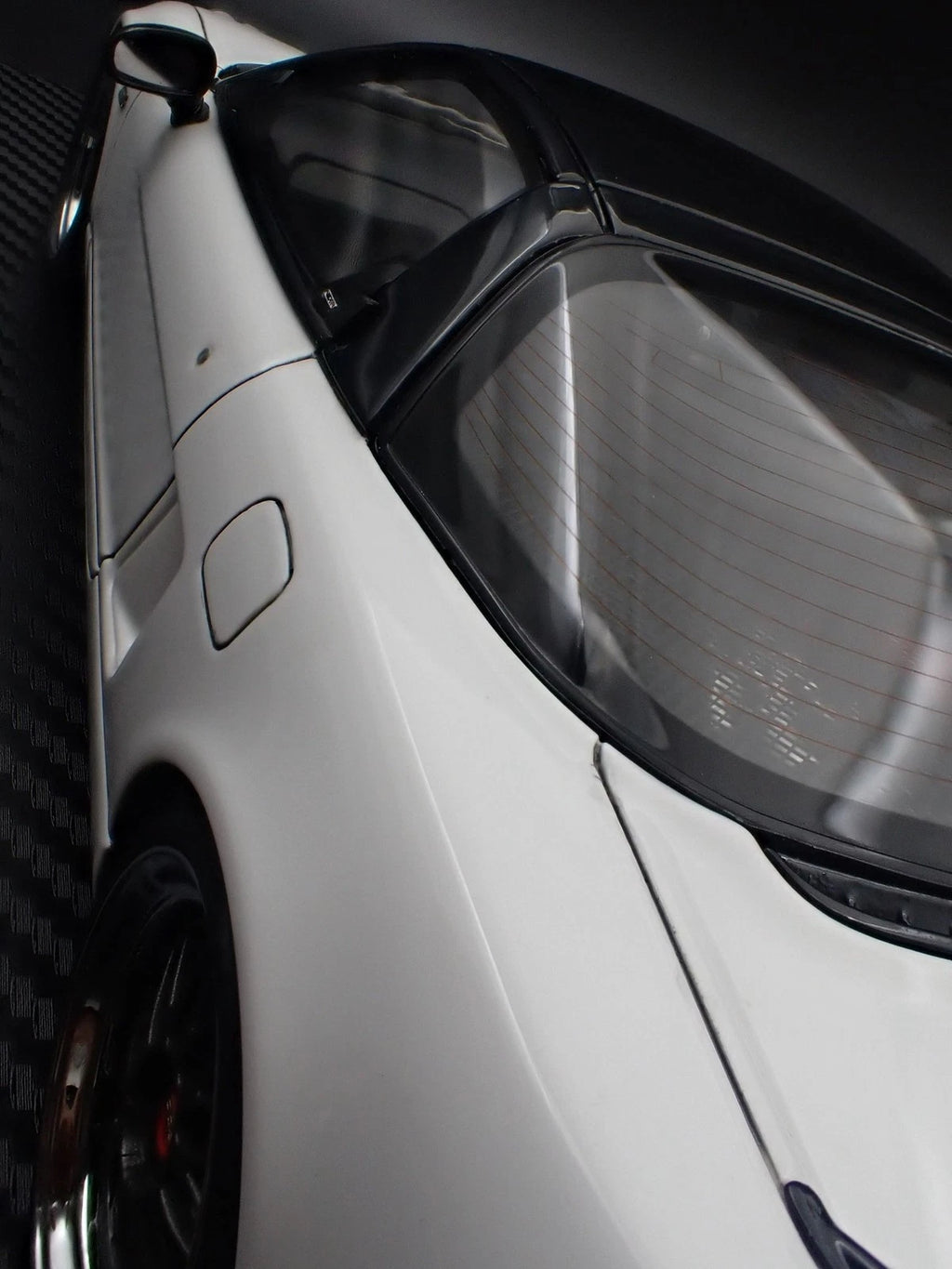 Ignition Model IG3907 1/18 Honda NSX-R NA2 White Resin - image 6