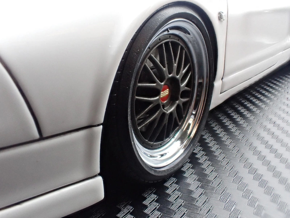 Ignition Model IG3907 1/18 Honda NSX-R NA2 White Resin - image 11