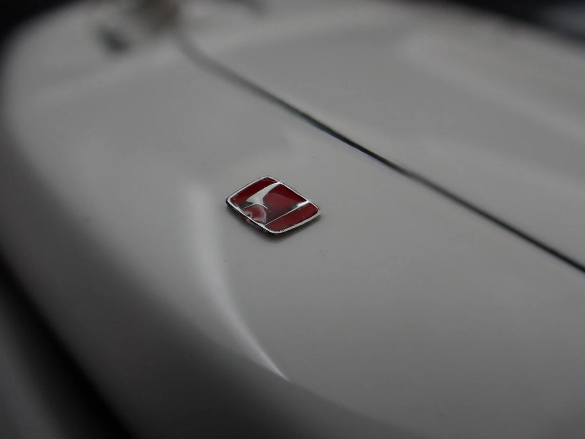 Ignition Model IG3907 1/18 Honda NSX-R NA2 White Resin - image 22