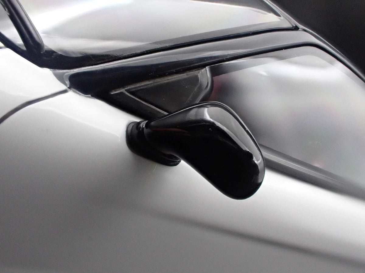 Ignition Model IG3907 1/18 Honda NSX-R NA2 White Resin - image 17