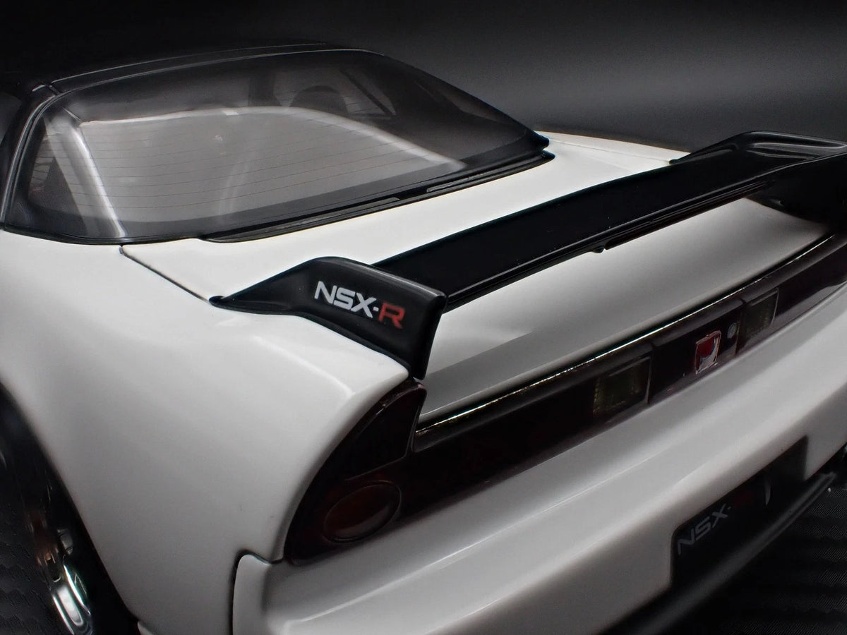 Ignition Model IG3907 1/18 Honda NSX-R NA2 White Resin - image 14