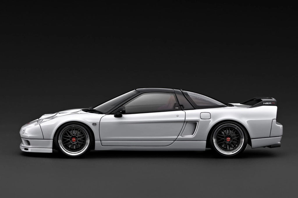 Ignition Model IG3907 1/18 Honda NSX-R NA2 White Resin - image 2