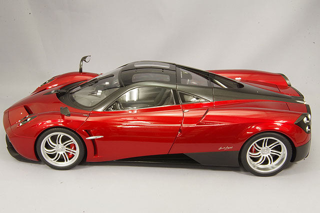 AUTOart Aa12234 Composite 1/12 Pagani Huayra Metallic Red - image 2