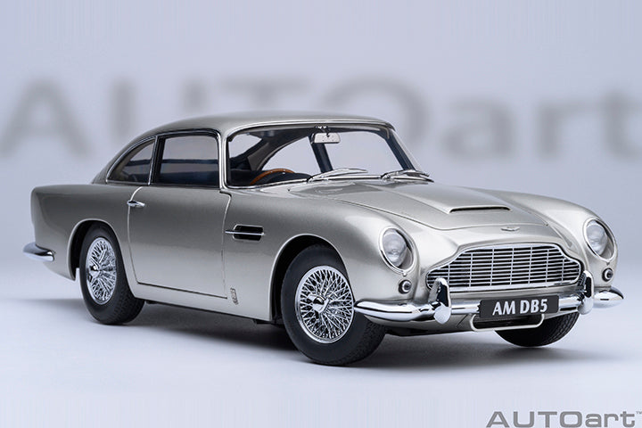 AUTOart Composite Aa70287 1/18 Aston Martin DB5 Silver Metallic - image 1