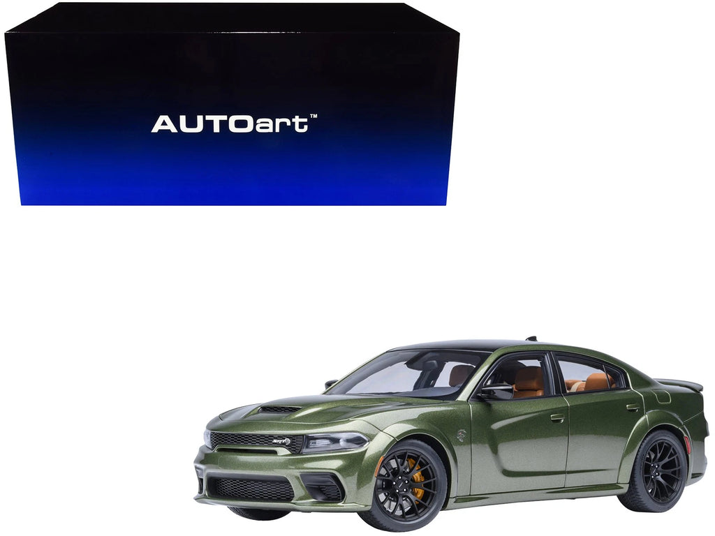 AUTOart Aa71752 1/18 Dodge Charger SRT Hellcat Redeye Jailbreak F8 Green with original box