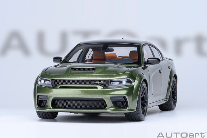 AUTOart Aa71752 1/18 Dodge Charger SRT Hellcat Redeye Jailbreak F8 Green Metallic Green/Black - image 9