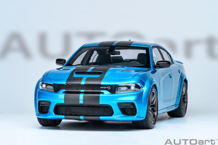 AUTOart Aa71753 1/18 Dodge Charger SRT Hellcat Redeye Jailbreak B5 Blue Pearl Blue/Carbon Black Stripes - image 9