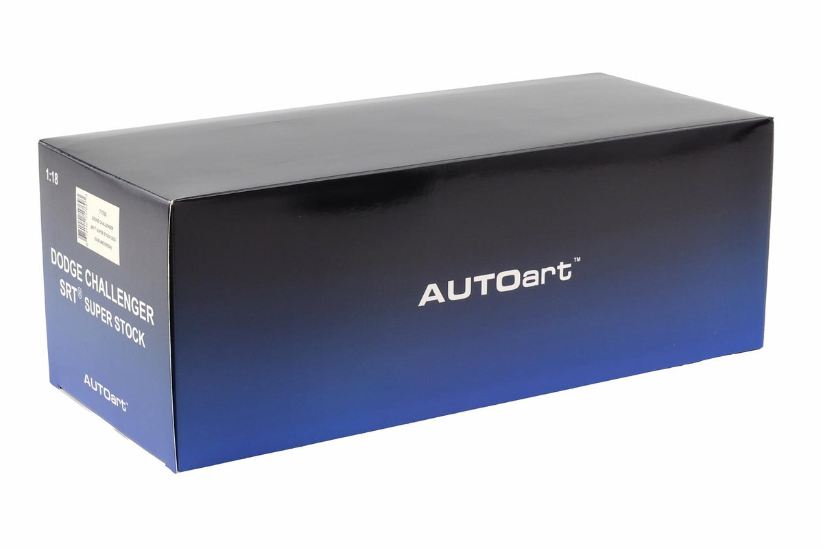 AUTOart 71769 1/18 - original product box and model label