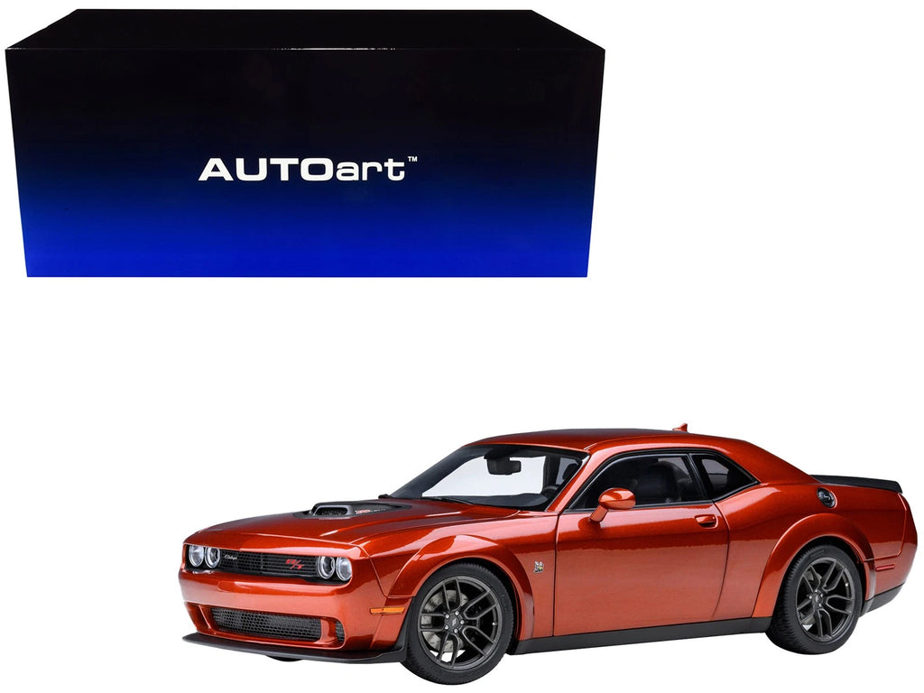 AUTOart Aa71773 1/18 Dodge Challenger R/T Scat Pack Widebody 2022 Sinamon Stick with original box