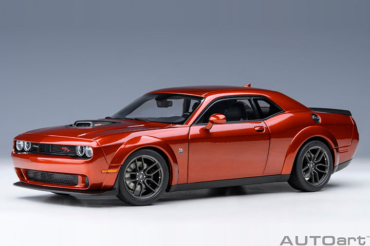 AUTOart Composite Aa71773 1/18 Dodge Challenger R/T Scat Pack Widebody 2022 Cinnamon Stick(Metallic Orange) - image 2