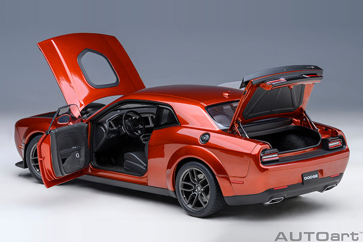 AUTOart Composite Aa71773 1/18 Dodge Challenger R/T Scat Pack Widebody 2022 Cinnamon Stick(Metallic Orange) - image 6