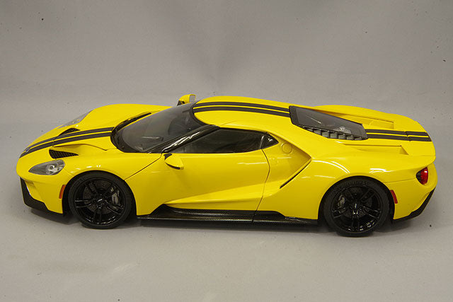 AUTOart Composite Aa72944 1/18 Ford GT 2017 Yellow / Black Stripes - image 2