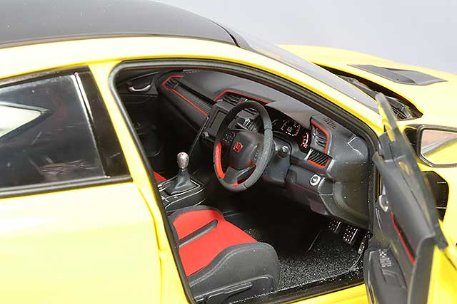 AUTOart Composite Aa73225 1/18 Honda Civic Type R FK8 Limited Edition Sunlight Yellow II - image 7