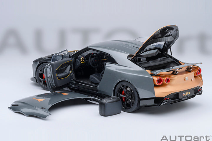 AUTOart Composite Aa77510 1/18 Nissan GT-R50 by Italdesign Gray/Gold - image 2
