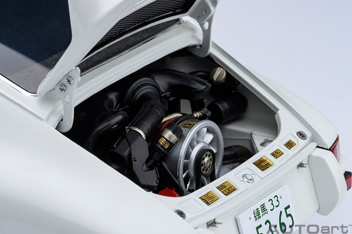 AUTOart Aa78026 Composite 1/18 Porsche 911 Carrera 2.7 RS "Circuit Wolf" Sakon Hayase - image 4