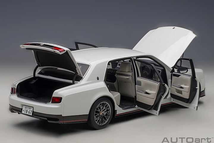 AUTOart Composite Aa78764 1/18 Toyota Century GRMN Pearl White - image 6