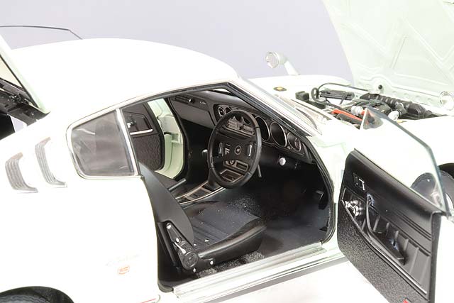 AUTOart Composite Aa78766 1/18 Toyota Celica Liftback 2000GT RA25 1973 White - image 6