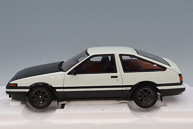 AUTOart Aa78787 Composite 1/18 Toyota Sprinter Trueno (AE86) Initial D "Project D" Final Version (30th ANNIVERSARY) - image 2
