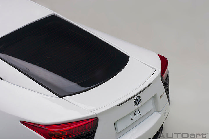 AUTOart Composite Aa78850 1/18 Lexus LFA Whitest White - image 4