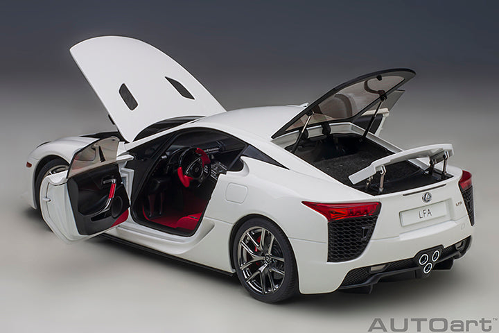 AUTOart Composite Aa78850 1/18 Lexus LFA Whitest White - image 6