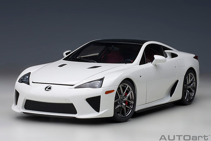 AUTOart Composite Aa78851 1/18 Lexus LFA Whitest White BlackCarbon - image 1
