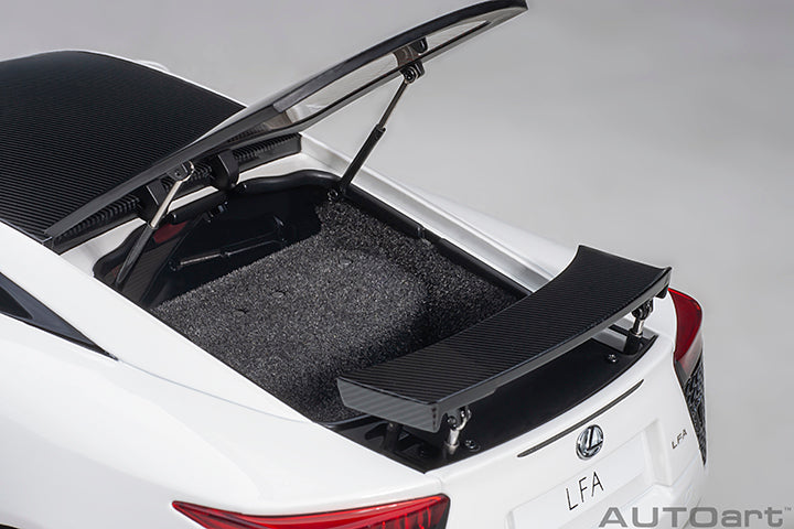 AUTOart Composite Aa78851 1/18 Lexus LFA Whitest White BlackCarbon - image 3