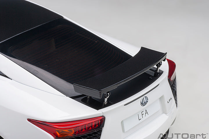 AUTOart Composite Aa78851 1/18 Lexus LFA Whitest White BlackCarbon - image 4