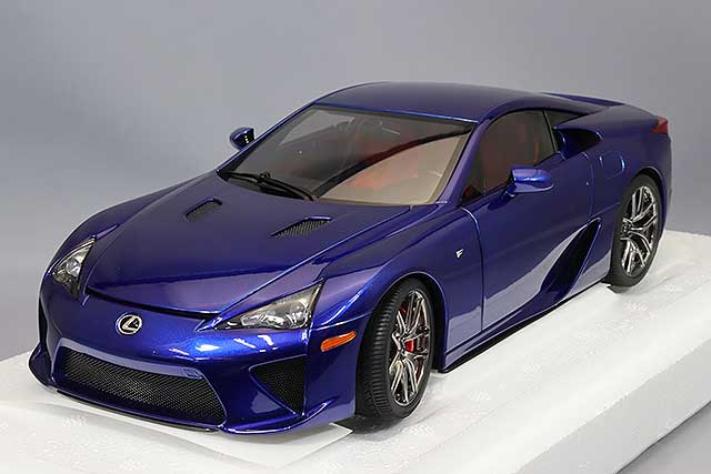 AUTOart Composite Aa78858 1/18 Lexus LFA Pearl Blue - image 1