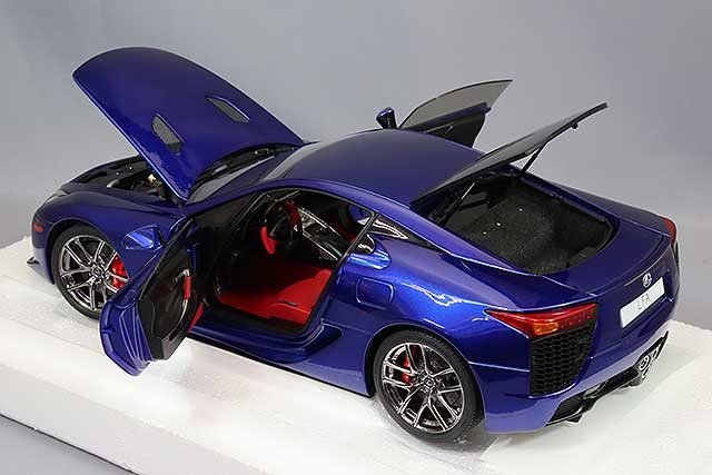 AUTOart Composite Aa78858 1/18 Lexus LFA Pearl Blue - image 5