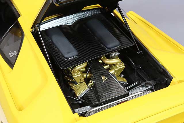 AUTOart Composite Aa79144 1/18 Lamborghini Diablo SE30 Jota Yellow - image 6