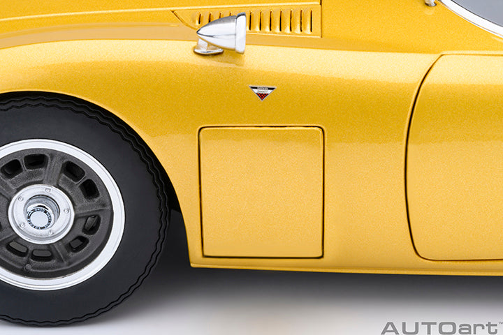 AUTOart Composite Aa79549 1/18 Toyota 2000GT 1967 Gold Renewed Reissue - image 3