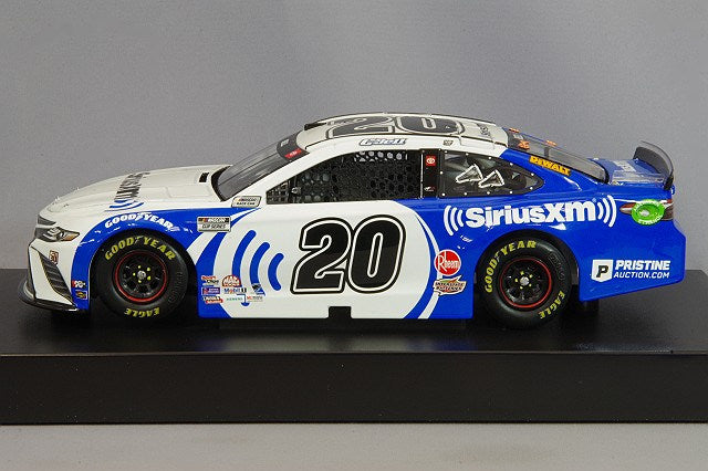 Lionel Racing C202122SXMCD 1/24 Toyota Camry Toyota 2021 NASCAR SiriusXM #20 C. Bell Elite - image 2