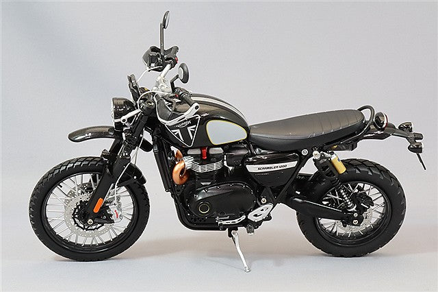 Corgi CGCC08402 1/12 Triumph Scrambler 1200 Bond Edition - image 2