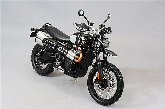 Corgi CGCC08402 1/12 Triumph Scrambler 1200 Bond Edition - image 4