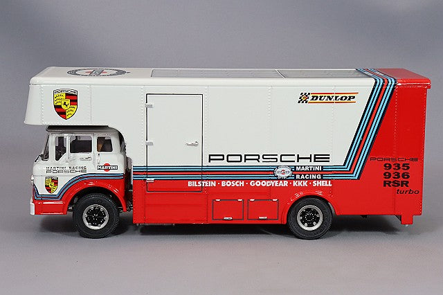 EXOTO EXO00014 1/43 Porsche Martini Racing Transporter 1976 - image 2