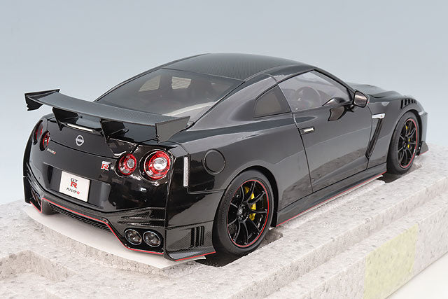 MOTORHELIX FS-M83529 1/18 Nissan GT-R Nismo R35 Special Edition 2022 Meteor Flake Black Pearl - image 3