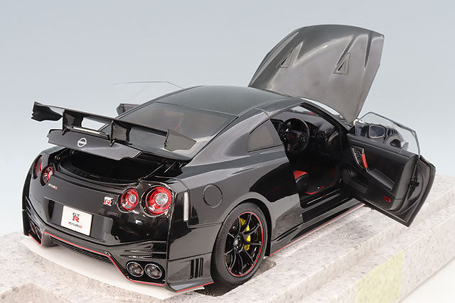 MOTORHELIX FS-M83529 1/18 Nissan GT-R Nismo R35 Special Edition 2022 Meteor Flake Black Pearl - image 6