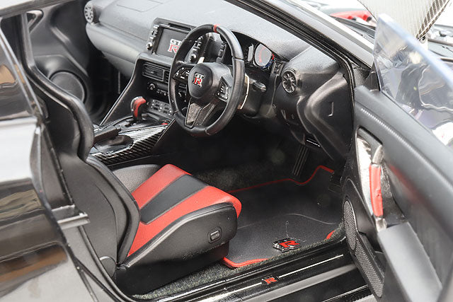 MOTORHELIX FS-M83529 1/18 Nissan GT-R Nismo R35 Special Edition 2022 Meteor Flake Black Pearl - image 8