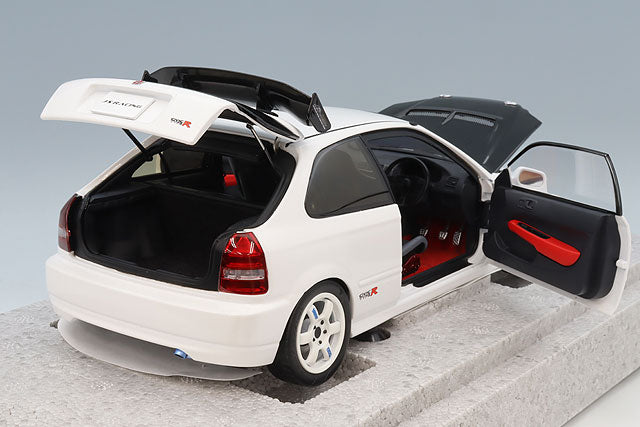 MOTORHELIX FS-M85013 1/18 Honda Civic Type R EK9 J's Racing Livery - image 6