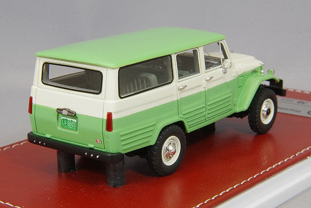 GIM GIM015A 1/43 Toyota FJ45LV LC 1966 Green/White - image 3