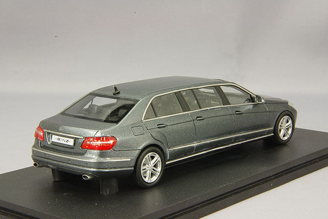Great Lightning Models GLM203501 1/43 Mercedes-Benz W212 Long Binz 2012 Metallic Grey - image 3