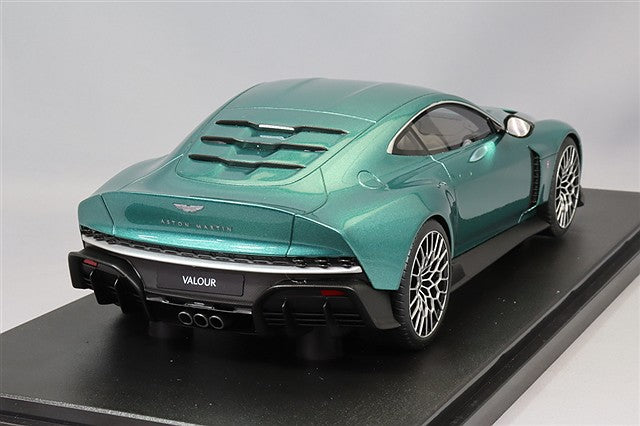 GT Spirit GTS480 1/18 Aston Martin Valour 2024 Green - image 3