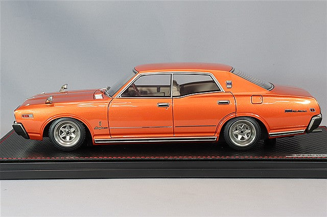 Ignition Model IG3557 1/18 Nissan Gloria Brougham 330 Longchamp-Style 14-Inch Wheels Copper Orange with Display Case Overseas Parallel Import - image 2
