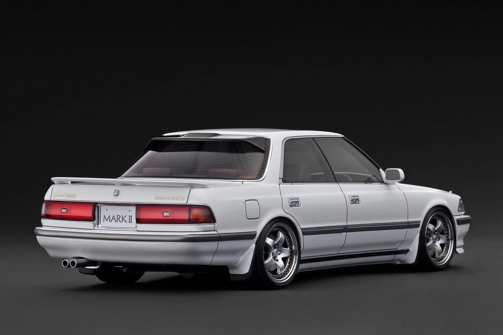 Ignition Model IG3855 1/18 Toyota Mark II 2.5 Grande Limited GX81 White - image 3