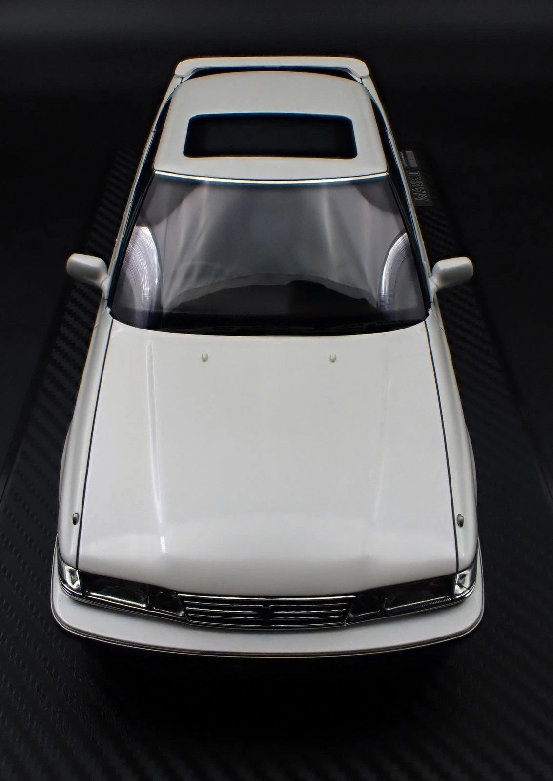 Ignition Model IG3857 1/18 Toyota Mark II 2.5 GT Twin Turbo GX81 Pearl White Silver - image 2