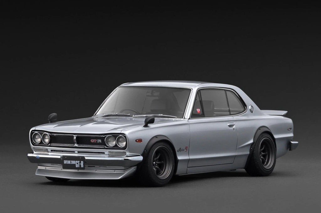 Ignition Model IG4031 1/18 Nissan Skyline 2000 GT-R (KPGC10) Silver/RS Watanabe 8-Spoke 15-inch Wheels(Gunmetal) - image 1