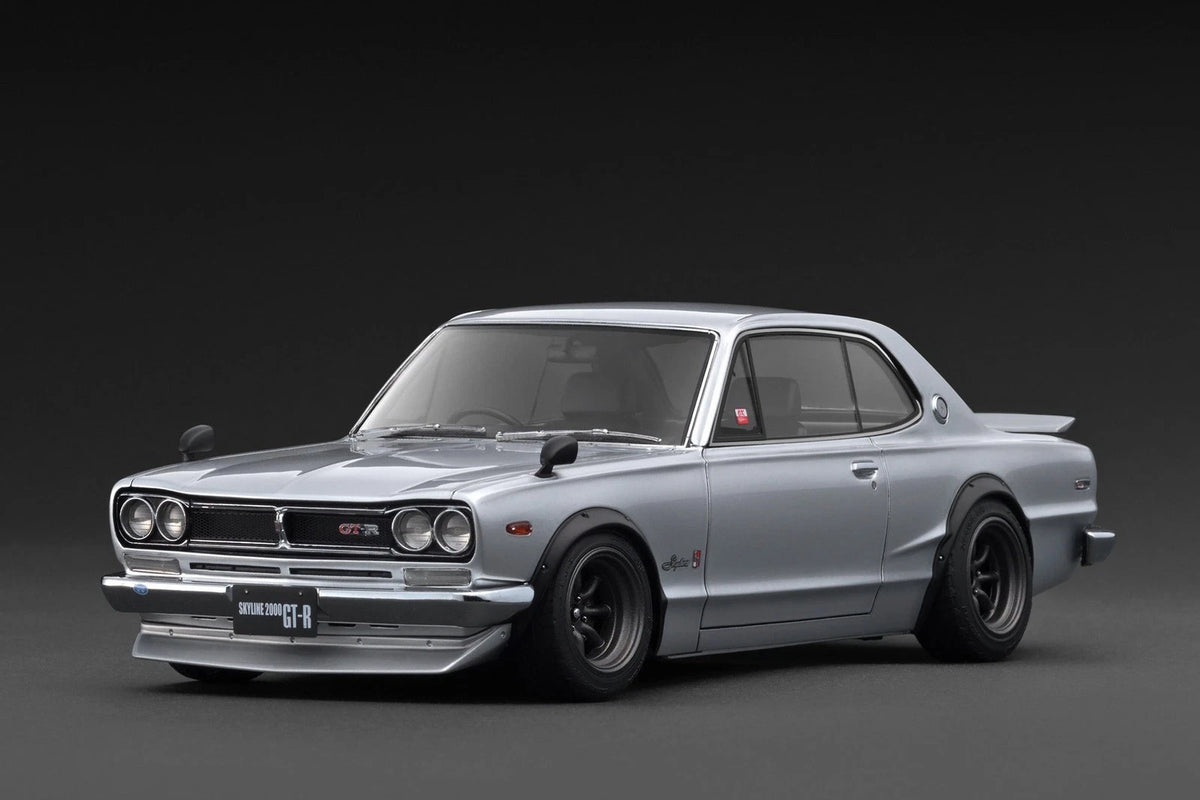 Ignition Model IG4031 1/18 Nissan Skyline 2000 GT-R (KPGC10) Silver/RS Watanabe 8-Spoke 15-inch Wheels(Gunmetal) - image 1