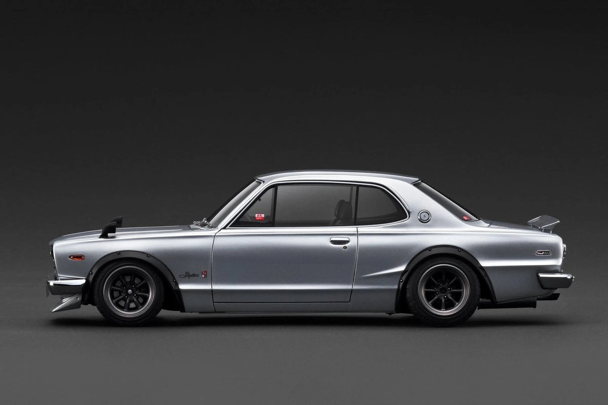 Ignition Model IG4031 1/18 Nissan Skyline 2000 GT-R (KPGC10) Silver/RS Watanabe 8-Spoke 15-inch Wheels(Gunmetal) - image 2