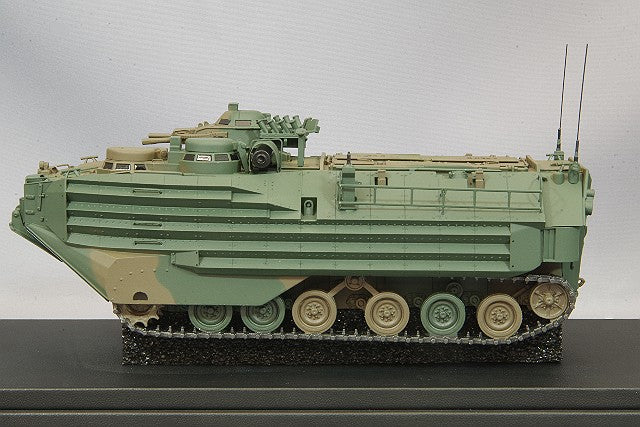 Islands IS430012 1/43 Japan Ground Self-Defense Force AAV7 Amphibious Vehicle - image 2