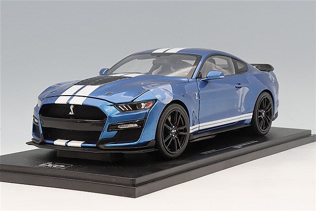 IXO IXO-18RDC244FO 1/18 Ford Mustang Shelby GT500 2022 Metallic Blue - image 1